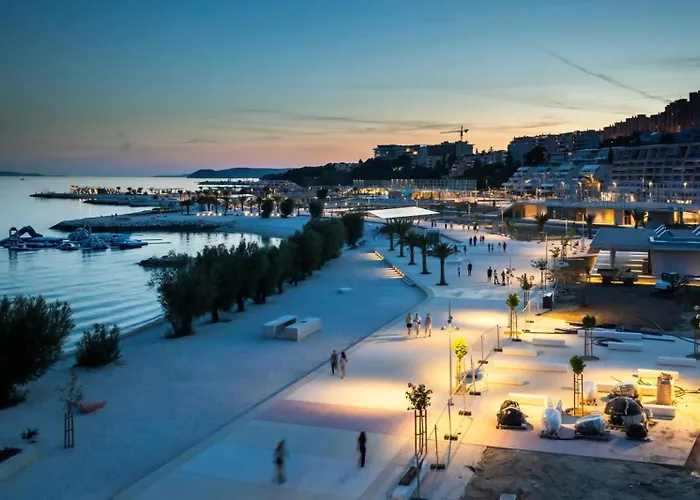 Lägenhet Trstenik Split